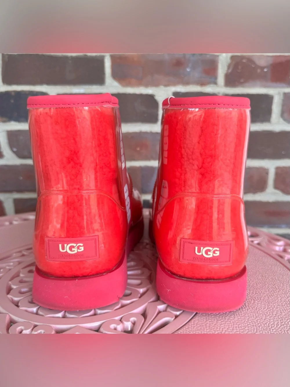 UGG Women’s Size 9 Hot Pink Waterproof Short Shearling Winter/Rain Boots